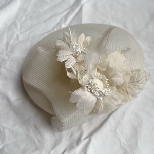 Fascinator